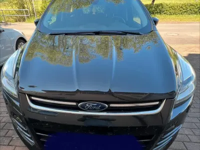 Gebraucht Ford Kuga Individual 150 PS (110 kW) 2015 Schwarz SUV