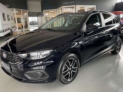 gebraucht Fiat Tipo Kombi 1.4 NAVI,AHK,Sitzheiz.PDC,Tempomat,LM