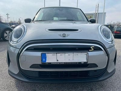 Gebraucht Mini Cooper SE 135 kW (184 PS) 2023 Silber Kleinwagen