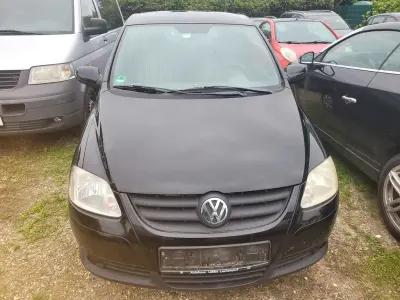 Gebraucht VW Fox Basis 54 PS (39 kW) 2007 Schwarz Kleinwagen
