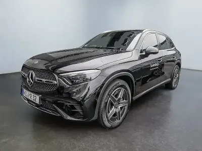 Używany Mercedes GLC220 AMG 197 KM (144 kW) 2025 Czarny SUV