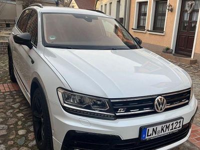Gebraucht VW Tiguan R-line 150 PS (110 kW) 2019 Weiß SUV