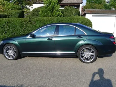 Gebraucht Mercedes S500 387 PS (284 kW) 2007 Grün Limousine