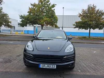 Gebraucht Porsche Cayenne 245 PS (180 kW) 2012 Schwarz SUV