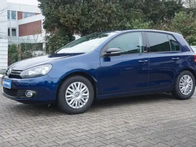 Gebraucht VW Golf VI Style 105 PS (77 kW) 2011 Blau Kleinwagen