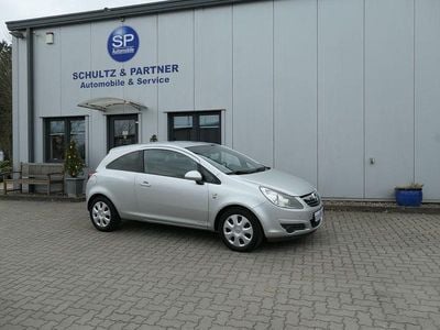 Gebraucht Opel Corsa Edition 69 PS (50 kW) 2010 Silber Kleinwagen