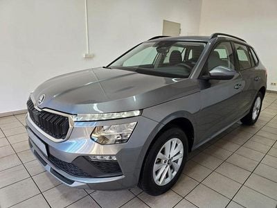 Gebraucht Skoda Kamiq Selection 95 PS (69 kW) 2025 Graphitegrau metallic SUV