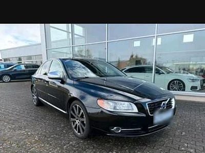 Begagnad Volvo S80 R-Design 115 HK (84 kW) 2012 Svart Sedan