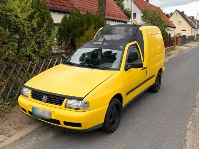 Gebraucht VW Caddy 90 PS (66 kW) 2001 Gelb Van / Kleinbus