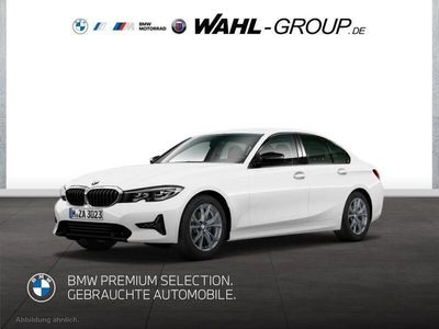 gebraucht BMW 318 i Sport Line Automatik | Navi LED