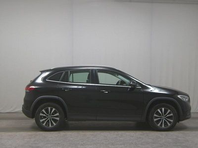 Gebraucht Mercedes GLA200 Style 150 PS (110 kW) 2021 Schwarz SUV