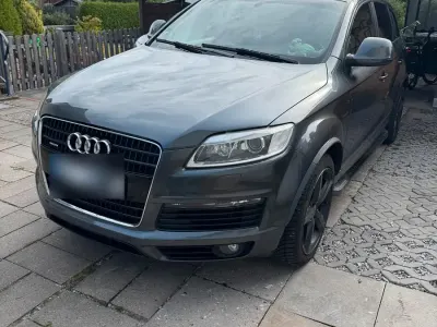 Usata Audi Q7 239 CV (175 kW) 2008 Grigio SUV