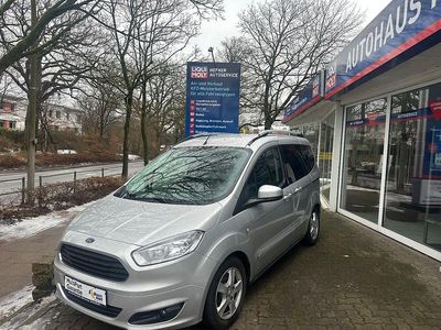 Silber Gebraucht 2017 Ford Tourneo Courier Trend Van / Kleinbus | 11.200 € (Fairer Preis)
