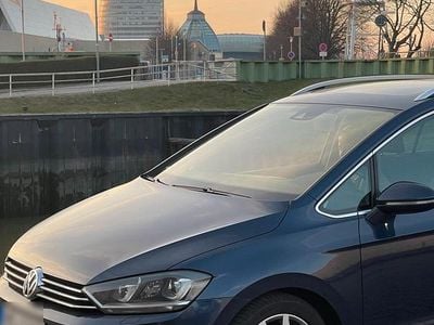Blau Gebraucht 2015 VW Golf Sportsvan Van / Kleinbus | 9.900 € (Fairer Preis)