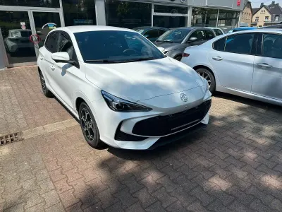 Gebraucht MG MG3 Luxury 194 PS (142 kW) 2025 Weiß Kleinwagen