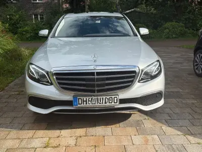 Gebraucht Mercedes E400 Exclusive 333 PS (244 kW) 2017 Silber Limousine