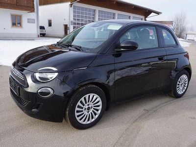 Schwarz Gebraucht 2022 Fiat 500e Action Kleinwagen | 11.380 € (Superpreis)