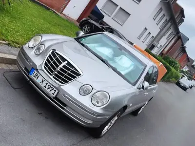 Gebraucht Kia Opirus 203 PS (149 kW) 2005 Silber Limousine