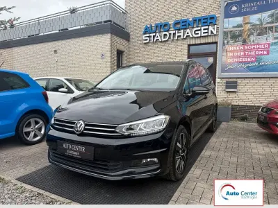 Gebraucht VW Touran Highline 150 PS (110 kW) 2019 Schwarz Van / Kleinbus