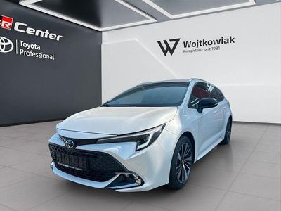 Neu Toyota Corolla 140 PS (102 kW) 2025 Weiß Limousine
