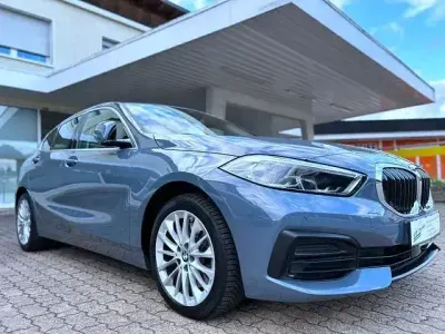 Używany BMW 120 Advantage 190 KM (139 kW) 2020 Szary Hatchback