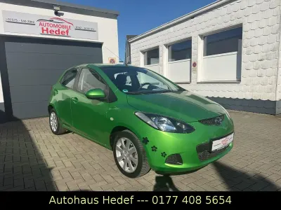 Gebraucht Mazda 2 Independence 75 PS (55 kW) 2009 Grün Kleinwagen