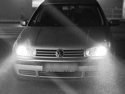 Gebraucht 2001 VW Golf Limousine | 750 € (Guter Preis)