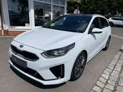 Gebraucht Kia Ceed Sportswagon GT-Line 140 PS (102 kW) 2020 Carraraweiß Kombi