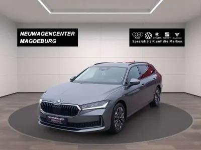 Gebraucht Skoda Superb Selection 193 PS (141 kW) 2025 Graphitegrau metallic Kombi