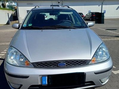 gebraucht Ford Focus 1,6 Kombi