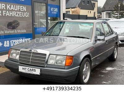 Grau Gebraucht 1992 Mercedes E260 Limousine | 5.500 €