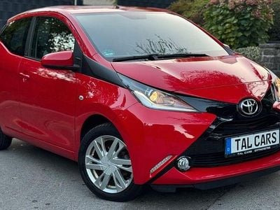 Rot Gebraucht 2018 Toyota Aygo Team Kleinwagen | 11.799 € (Fairer Preis)