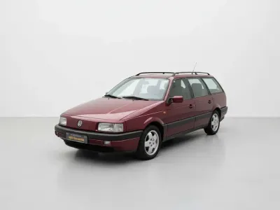 Gebraucht VW Passat 174 PS (127 kW) 1993 Rot Kombi