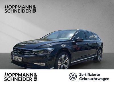 Deep black perleffekt Gebraucht 2023 VW Passat Business Kombi | 34.810 €