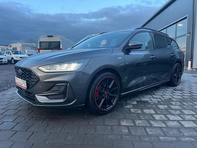 Gebraucht Ford Focus ST-Line 155 PS (114 kW) 2022 Grau Kombi