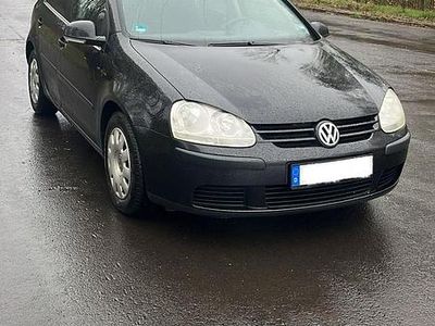 Usata VW Golf IV 75 CV (55 kW) 2005 Nero Berlina