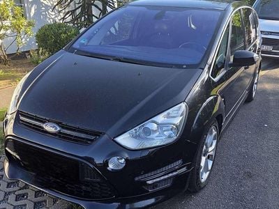 Gebraucht Ford S-MAX Titanium S 163 PS (119 kW) 2013 Van / Kleinbus