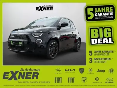 Gebraucht Fiat 500e La Prima 86 kW (118 PS) 2023 Schwarz Kleinwagen