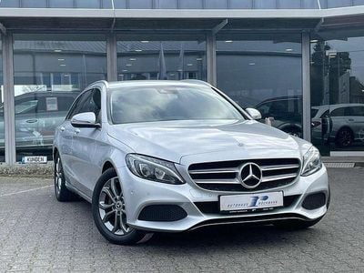 Gebraucht Mercedes C220 170 PS (125 kW) 2018 Iridiumsilber Kombi
