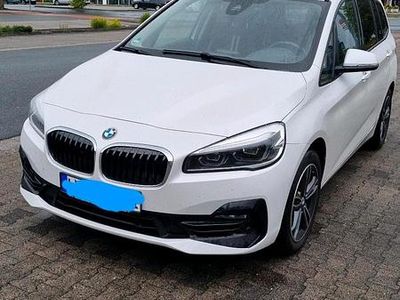 BMW 216
