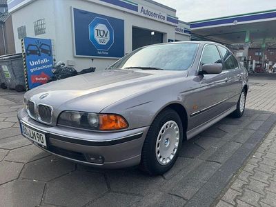 Second-hand BMW 523 170 CP (125 kW) 1998 Argintiu Berlinǎ