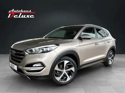 Gebraucht Hyundai Tucson Premium 141 PS (103 kW) 2016 Beige SUV