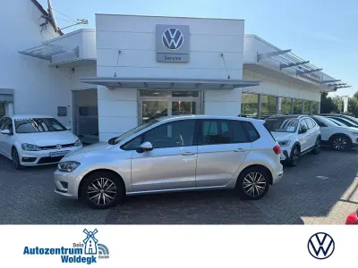 Gebraucht VW Golf Sportsvan Comfortline 150 PS (110 kW) 2016 Silber Van / Kleinbus