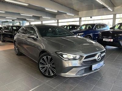 Gebraucht Mercedes CLA200 Shooting Brake Progressive 150 PS (110 kW) 2023 Grau Kombi