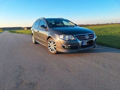 Second-hand VW Passat Sportline 160 CP (117 kW) 2009 Gri Break