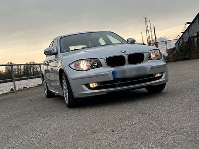 gebraucht BMW 118 i Benziner