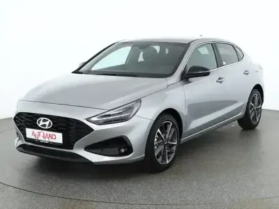 Ny Hyundai i30 140 HK (102 kW) 2025 Sølv Sedan
