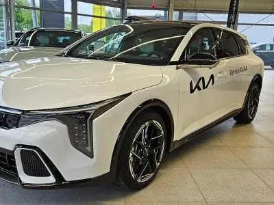 Neu Kia K4 179 PS (131 kW) 2026 Snow white pearl Limousine