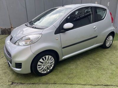 gebraucht Peugeot 107 Black & Silver edition Klima /service /