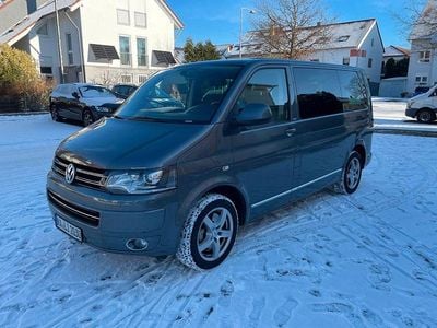 Grau Gebraucht 2013 VW Multivan Life Van | 21.800 € (Guter Preis)